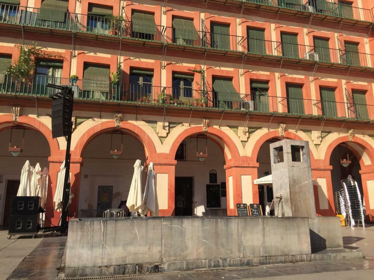Apartamento Plaza De La Corredera Córdoba Exterior foto
