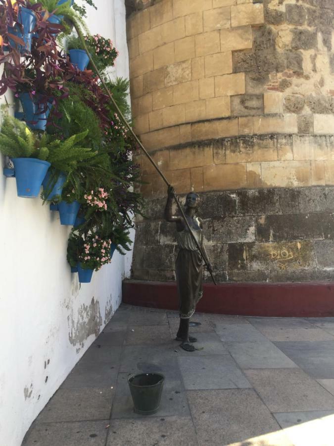 Apartamento Plaza De La Corredera Córdoba Exterior foto